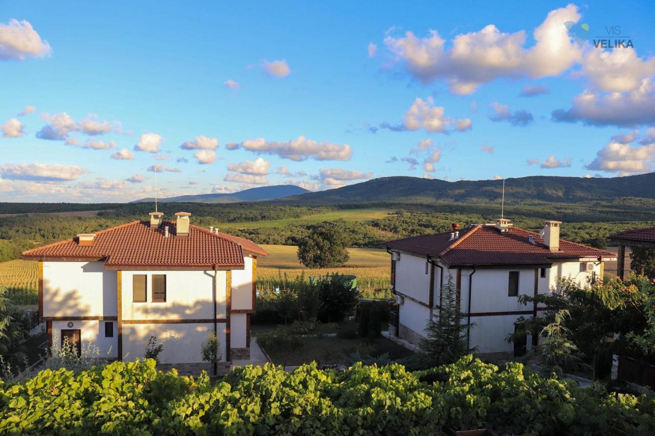 Vis Velika Bed & Breakfast Exterior photo