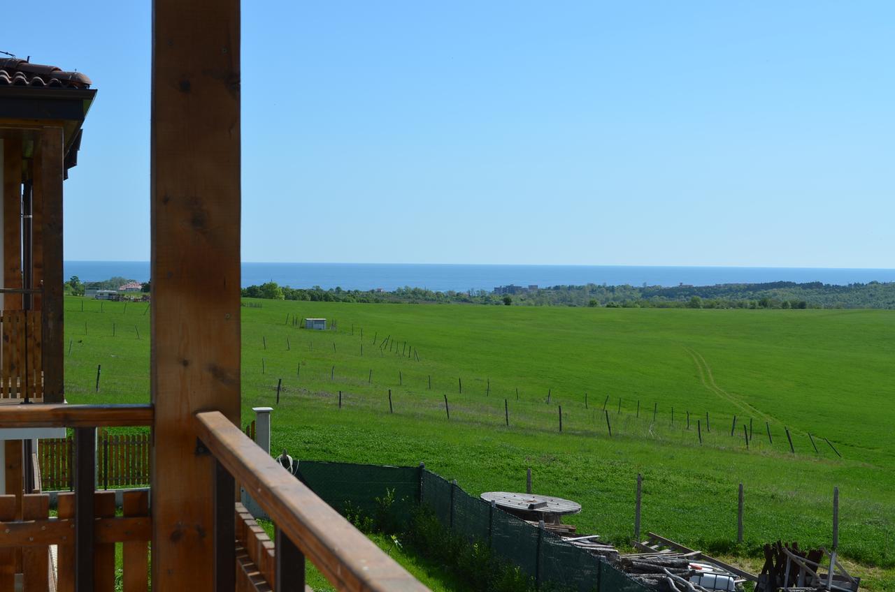 Vis Velika Bed & Breakfast Exterior photo