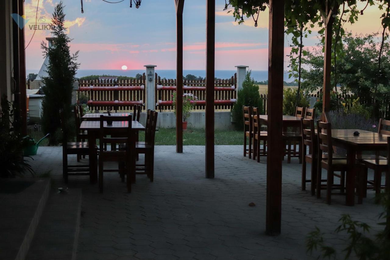 Vis Velika Bed & Breakfast Exterior photo
